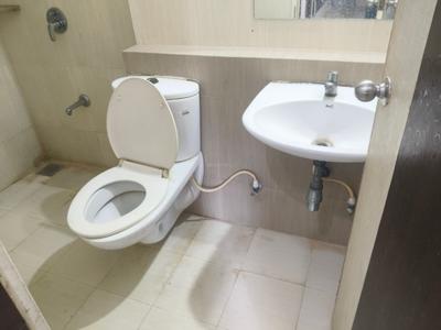 Image of 1080 Sq.ft 2 BHK Apartment / Flat for rent in Adani The Meadows, Shantigram, Ahmedabad for Rs. 35000