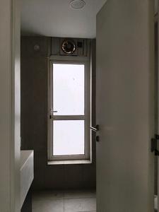 Common Bathroom Image of 1933 Sq.ft 3 BHK Apartment / Flat for sale in Ireo The Corridors, Sector 67 Gurgaon for Rs. 32500000