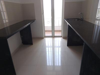 Kitchen Image of 1200 Sq.ft 3 BHK Apartment / Flat for rent in Runwal The Central Park, Chinchwad Pune for Rs. 45000