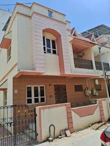 Image of 1963 Sq.ft 4 BHK Villa for rent in Chandkheda, Ahmedabad for Rs. 25000