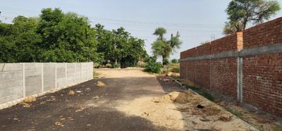 Image of 100 Sq.ft Residential Plot / Land for sale in Naujhil, Mathura for Rs. 2200000