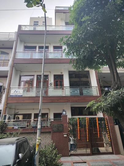 Block I, Alpha II Greater Noida Building View 1