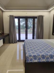 Bedroom Image of 5562 Sq.ft 4 BHK Villa for sale in Navratna Kalhaar Blues And Greens, Sanand Ahmedabad for Rs. 145000000