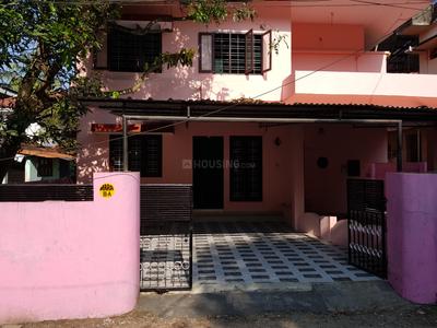 Image of 1200 Sq.ft 3 BHK Builder Floor for rent in Vyttila, Kochi for Rs. 18000