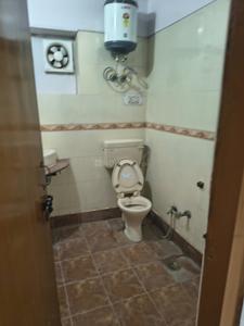 Bathroom Image of 1500 Sq.ft 3 BHK Apartment / Flat for sale in Swaraj Homes Mothers Apartment, Sector 5 Dwarka New Delhi for Rs. 24000000