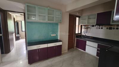 Kitchen Image of 1890 Sq.ft 3 BHK Apartment / Flat for rent in Motera Ahmedabad for Rs. 27000
