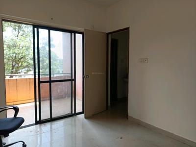 Bedroom Image of 590 Sq.ft 1 BHK Apartment / Flat for sale in Magarpatta Heliconia, Hadapsar Pune for Rs. 7500000