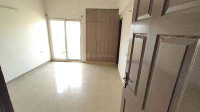 Bedroom Image of 1685 Sq.ft 3 BHK Apartment / Flat for sale in Paramount Floraville, Sector 137 Noida for Rs. 21000000