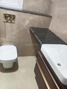 Bathroom Image of 1208 Sq.ft 2.5 BHK Builder Floor for sale in Smartworld Orchard, Sector 61 Gurgaon for Rs. 17000000