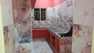 Kitchen Image of 700 Sq.ft 1 BHK Independent House for sale in Manali New Town Chennai for Rs. 4550000