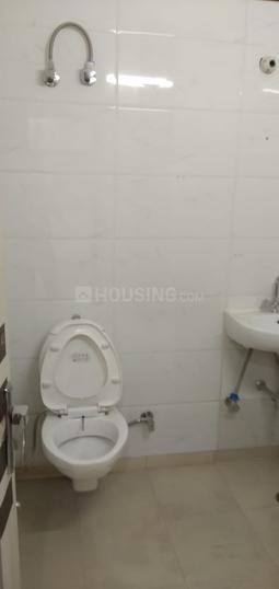 Tarun Enclave, Pitampura Bathroom 1