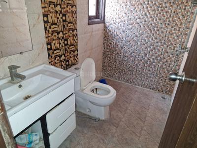 Bathroom Image of 1155 Sq.ft 2 BHK Apartment / Flat for sale in SKB Gold Coast 24, Chipiyana Buzurg Ghaziabad for Rs. 8200000