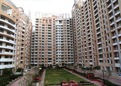 Image of 1473 Sq.ft 2 BHK Apartment / Flat for sale in Raheja Vedaanta, Sector 108, Gurgaon for Rs. 15000000