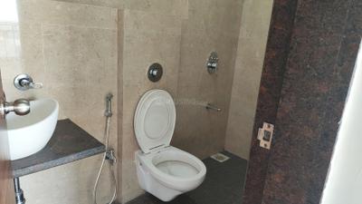 Bathroom Image of 1200 Sq.ft 1 BHK Apartment / Flat for rent in Crystal Armus A To C, Chembur Mumbai for Rs. 53000