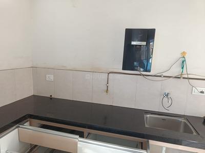 Kitchen Image of 1300 Sq.ft 2 BHK Apartment / Flat for rent in Kumar Primrose, Kharadi Pune for Rs. 43000
