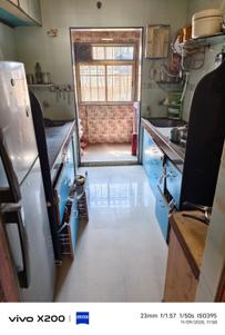 Kitchen Image of 900 Sq.ft 2 BHK Apartment / Flat for sale in Dadar West Mumbai for Rs. 38000000