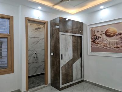 Bedroom Image of 800 Sq.ft 3 BHK Apartment / Flat for sale in Dwarka Mor New Delhi for Rs. 5500000