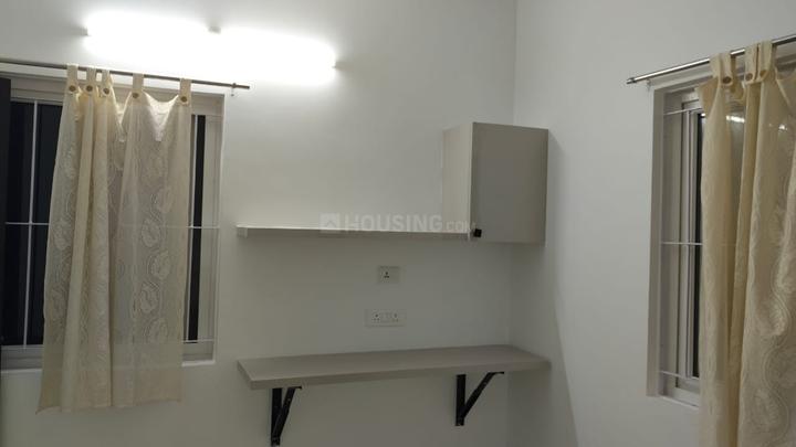 Svadha Mackennas Main Image 1