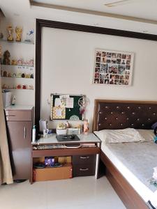 Bedroom Image of 900 Sq.ft 2 BHK Apartment / Flat for rent in Cosmos Classique, Thane West Thane for Rs. 40000