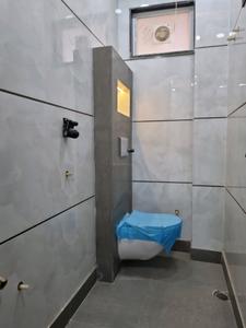 Bedroom Three Image of 4850 Sq.ft 4 BHK Apartment / Flat for sale in Uttam Nagar New Delhi for Rs. 11000000