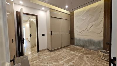 Bedroom Image of 1530 Sq.ft 3 BHK Builder Floor for sale in Paschim Vihar New Delhi for Rs. 32500000