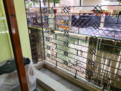 Balcony Image of 1000 Sq.ft 3 BHK Apartment / Flat for sale in Kalikapur, EM Bypass Kolkata for Rs. 4600000