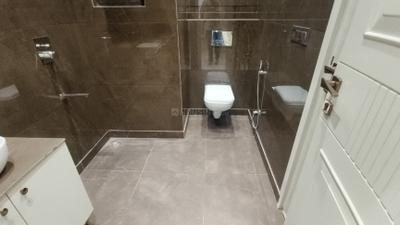 Image of 2500 Sq.ft 5 BHK Builder Floor for sale in Indirapuram, Ghaziabad for Rs. 33000000