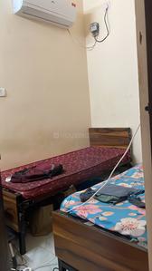 Bedroom Image of Vivis boys pg in Egattur, Chennai