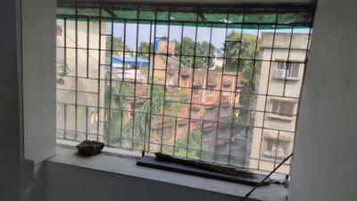 Image of 750 Sq.ft 2 BHK Apartment / Flat for sale in Golf Green, Kolkata for Rs. 3350000