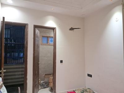 Bedroom Image of 900 Sq.ft 3 BHK Builder Floor for sale in Paschim Vihar New Delhi for Rs. 18000000
