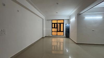 Hall Image of 2000 Sq.ft 4 BHK Apartment / Flat for sale in Ramprastha Pearl Court, Vaishali Ghaziabad for Rs. 36000000