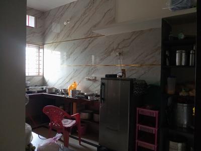 Kitchen Image of 1100 Sq.ft 2 BHK Builder Floor for rent in Gandhi Nagar Belagavi for Rs. 12500