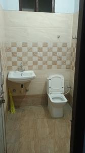 Bathroom Image of 1800 Sq.ft 3 BHK Independent House for rent in Saket Nagar Kanpur for Rs. 21000