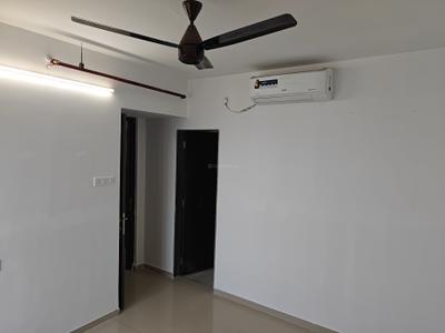 Bedroom Image of 800 Sq.ft 2 BHK Apartment / Flat for rent in Puraniks City Reserva Phase 1, Kasarvadavali Thane for Rs. 25000