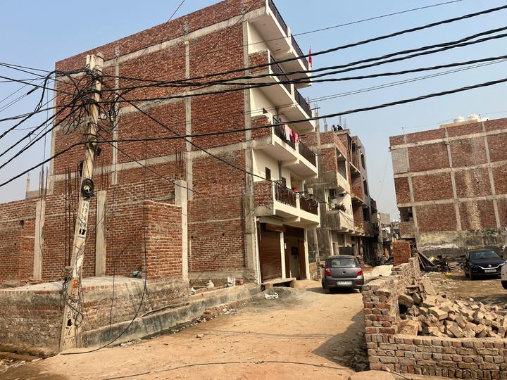 Block C, Sector 81 Main Image 1