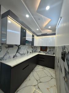 Kitchen Image of 1000 Sq.ft 3 BHK Builder Floor for rent in Dwarka Mor New Delhi for Rs. 27000