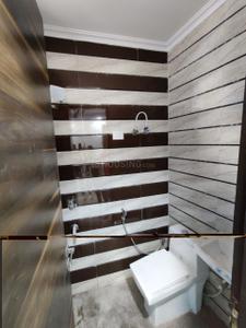 Bathroom Image of 900 Sq.ft 3 BHK Builder Floor for sale in Govindpuri New Delhi for Rs. 7500000