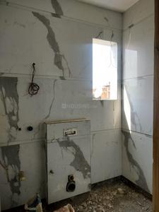Bathroom Image of 1450 Sq.ft 3 BHK Builder Floor for sale in Paschim Vihar New Delhi for Rs. 30000000