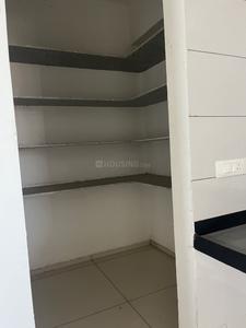 Kitchen Image of 3200 Sq.ft 4 BHK Apartment / Flat for rent in Apurva Aasthaa Onyx, Memnagar Ahmedabad for Rs. 60000