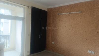 Bedroom Image of 1420 Sq.ft 3 BHK Apartment / Flat for sale in Amrapali Silicon City, Sector 76 Noida for Rs. 14000000