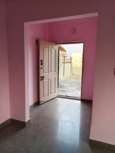 Hall Image of 575 Sq.ft 1 BHK Builder Floor for rent in Halasuru Bengaluru for Rs. 17000