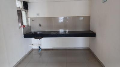Kitchen Image of 600 Sq.ft 1 BHK Apartment / Flat for rent in Kumar Sparklet Smart Homes, Hinjawadi Phase 3 Pune for Rs. 21000