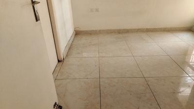 Image of 1185 Sq.ft 3 BHK Apartment / Flat for rent in Gaurs Siddhartham, Siddharth Vihar, Ghaziabad for Rs. 20000