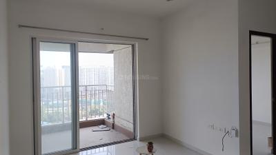 Living Room Image of 915 Sq.ft 1 BHK Apartment / Flat for rent in Lodha Amara, Kolshet Thane for Rs. 45000
