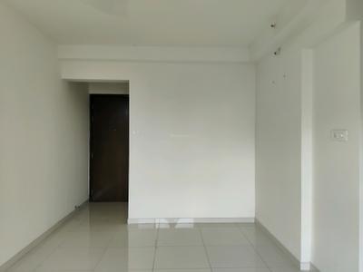 Living Room Image of 1040 Sq.ft 2 BHK Apartment / Flat for rent in Soham Tropical Lagoon, Kasarvadavali Thane for Rs. 50000