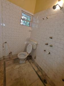 Bathroom Image of 1050 Sq.ft 2 BHK Builder Floor for sale in Ganguly Bagan Kolkata for Rs. 5000000