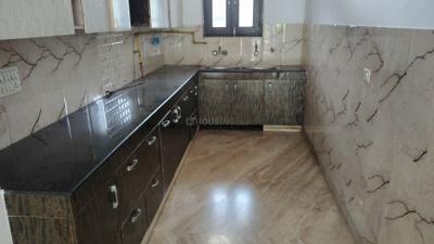 Kitchen Image of 2100 Sq.ft 3 BHK Builder Floor for rent in Sector 46 Noida for Rs. 110000