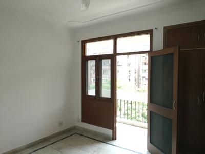 Bedroom Image of 1350 Sq.ft 2 BHK Apartment / Flat for sale in CGHS Sarve Sanjhi Apartments, Sector 9 Dwarka New Delhi for Rs. 22500000