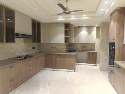 Kitchen Image of 4500 Sq.ft 4 BHK Builder Floor for sale in Sarvodaya Enclave New Delhi for Rs. 187500000