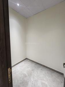 Bedroom Image of 3000 Sq.ft 4.5 BHK Studio for sale in Tri Nagar New Delhi for Rs. 40000000